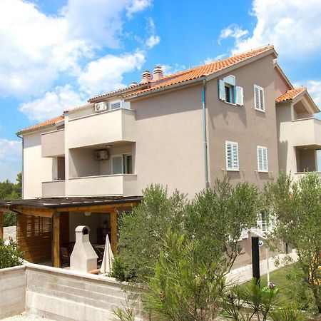 Apartmani Gnjidic Srima Exterior photo