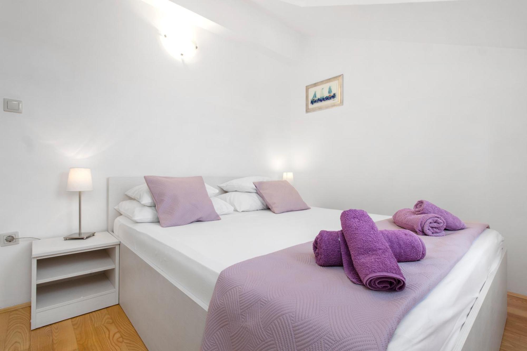 Apartmani Gnjidic Srima Exterior photo