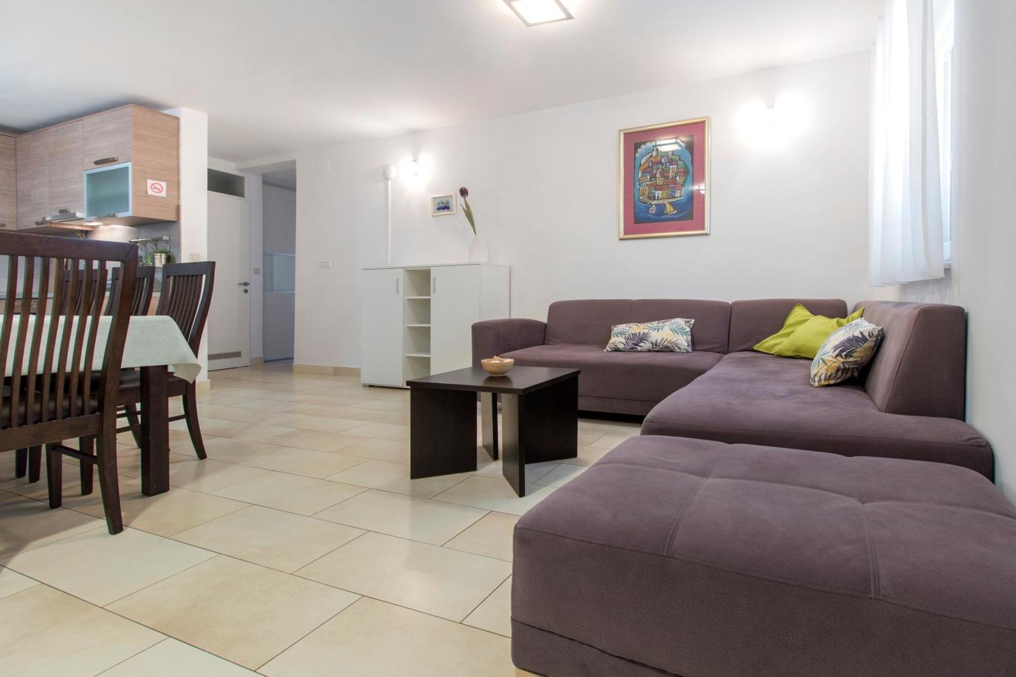 Apartmani Gnjidic Srima Exterior photo